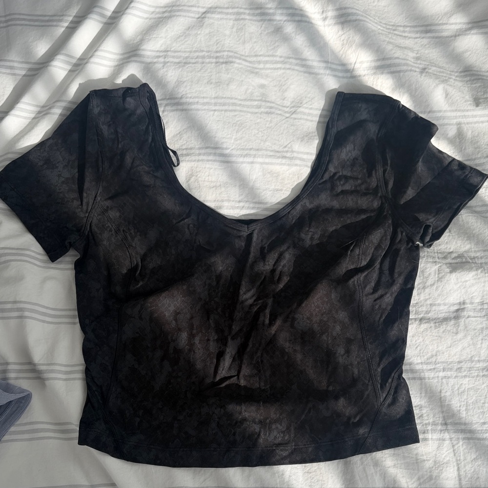 Lululemon Align Top- tags removed but never worn